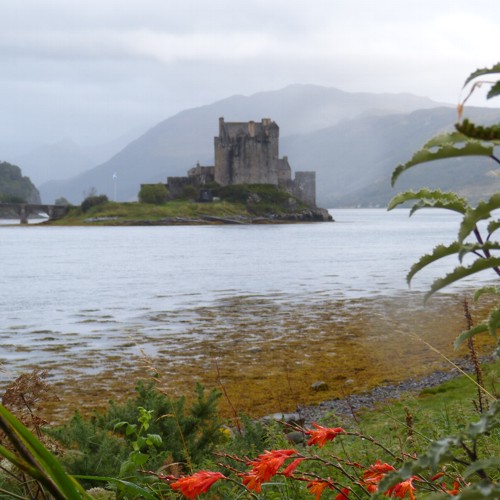 Eilean Donan Castle - photo: LCTours