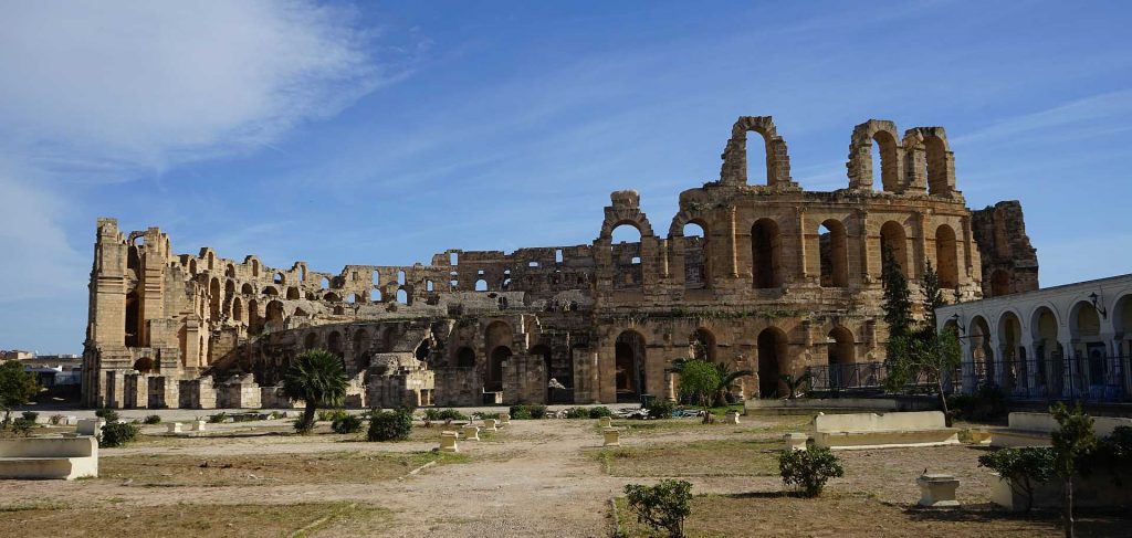 Amphitheater in El Djem - photo: LCTours
